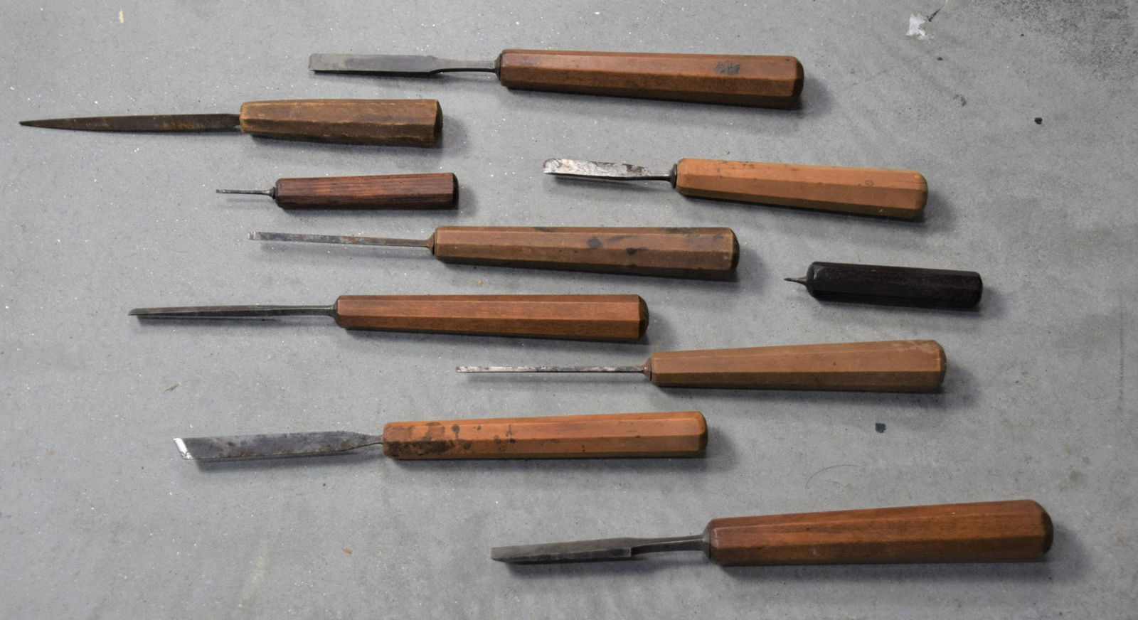 Set of Dunlap Carving Chisels (1 of 2)