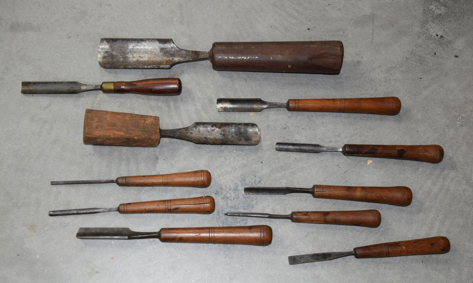 Set of Dunlap Carving Chisels (1 of 4)