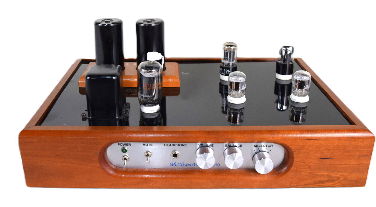 McAlister Audio MA-10 Custom Pre-Amp And Power Amplifier (1 of 3)
