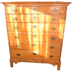 Chippendale Six Drawer Chest