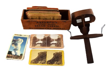 Stereopticon Viewer With Cards