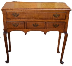 Queen Anne Tiger Maple Dressing Stand