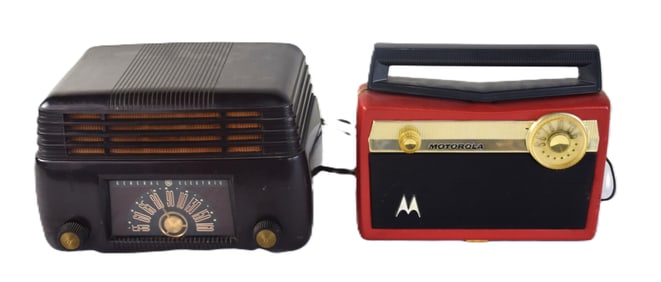 Old Table Top Radios