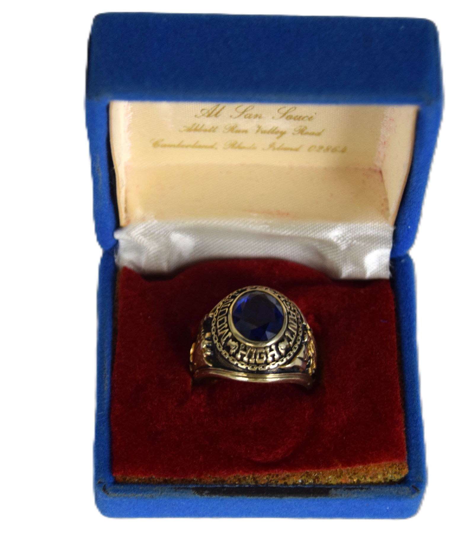 Gold Class Ring (1 of 2)