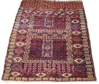 Caucasian Oriental Scatter Rug