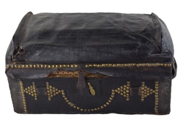 Stagecoach Trunk