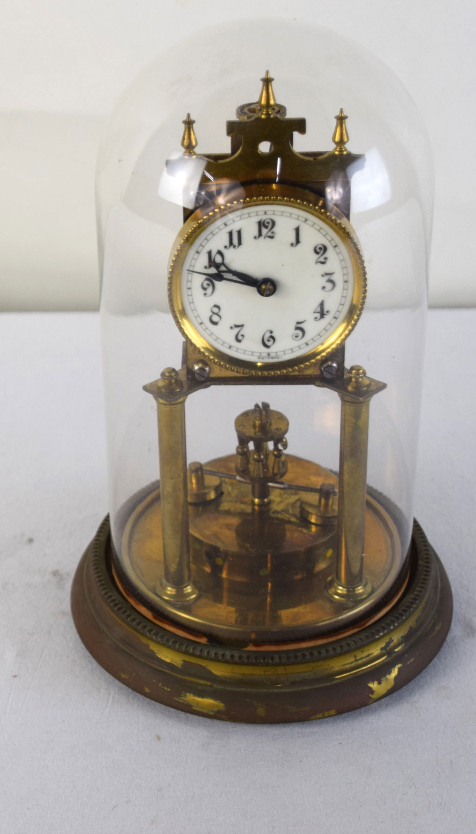 Glass Domed Anniversary Clock (1 of 4)