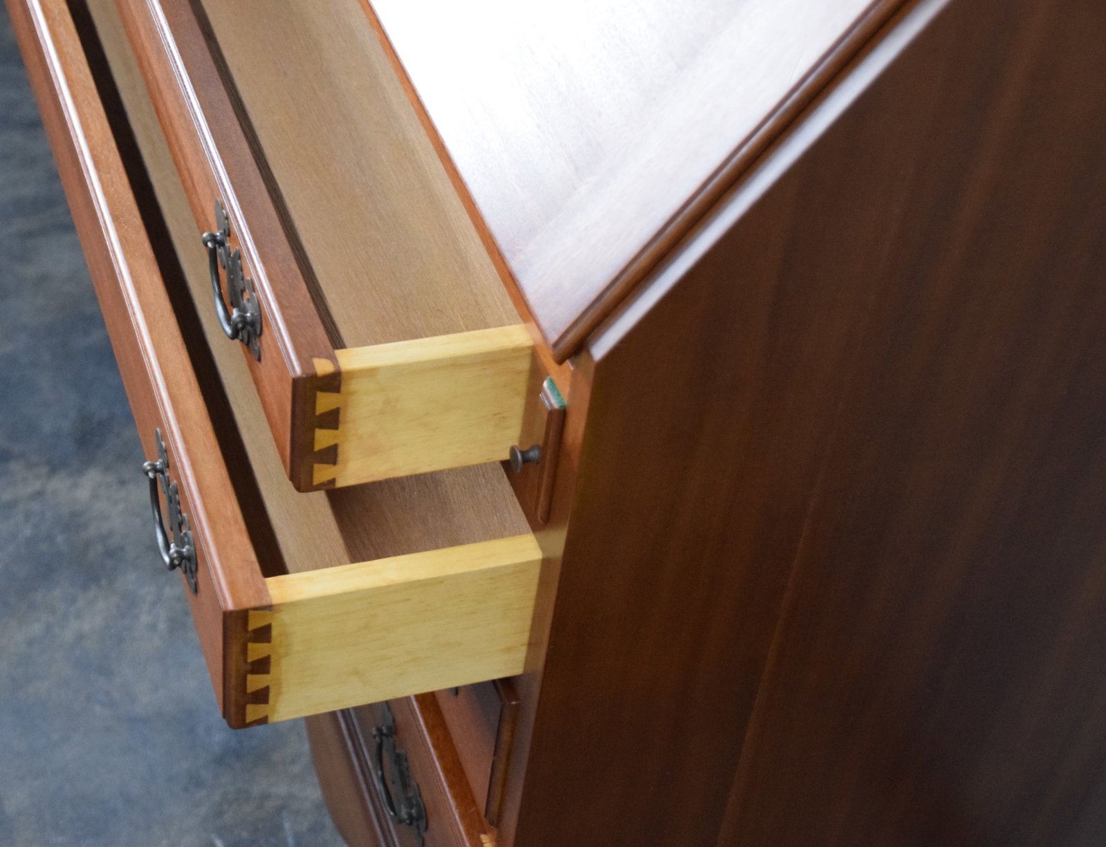 Benchmade Slant Lid Desk - 5