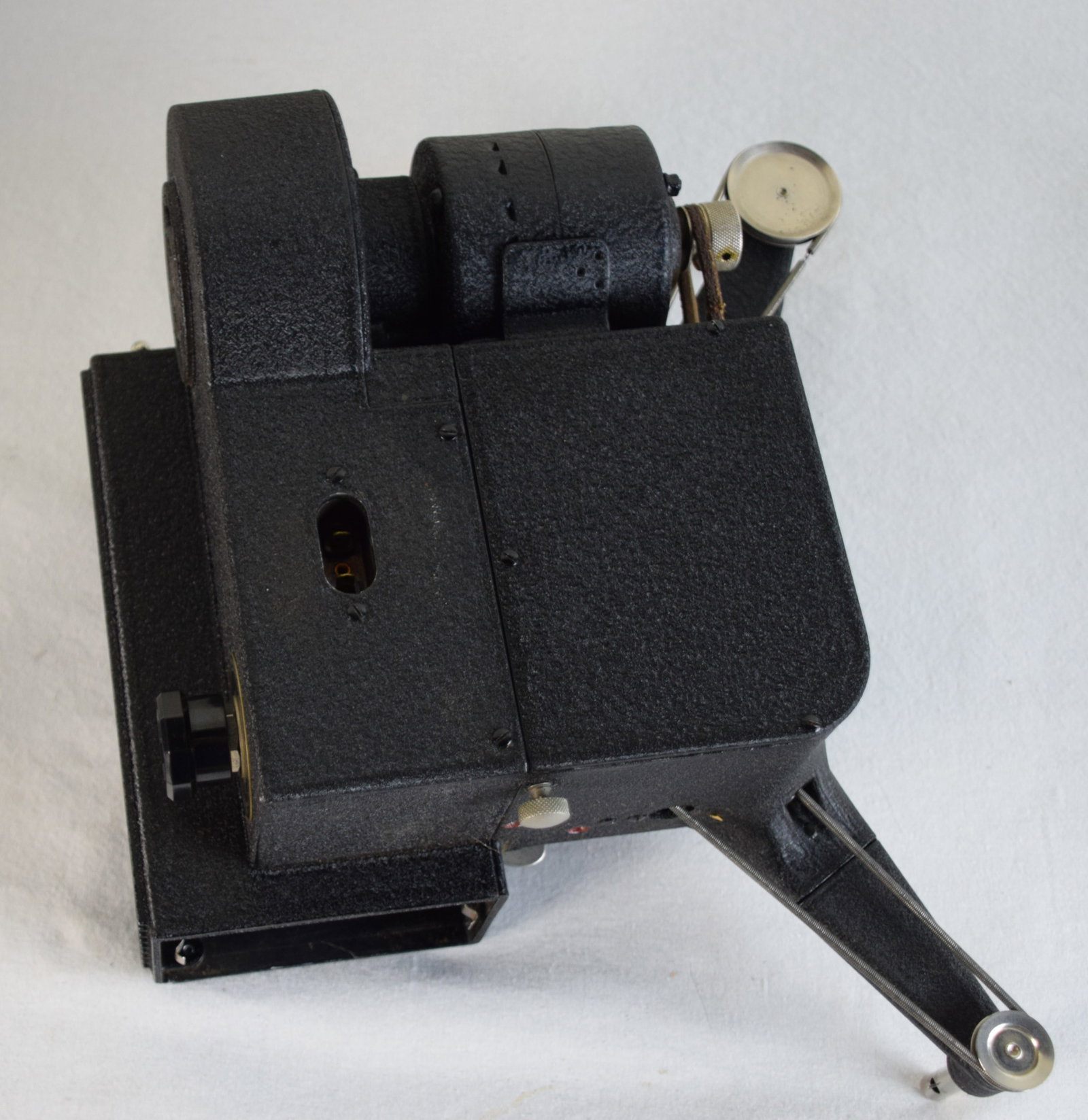 Kodascope Eight Model 20 Projector - 4