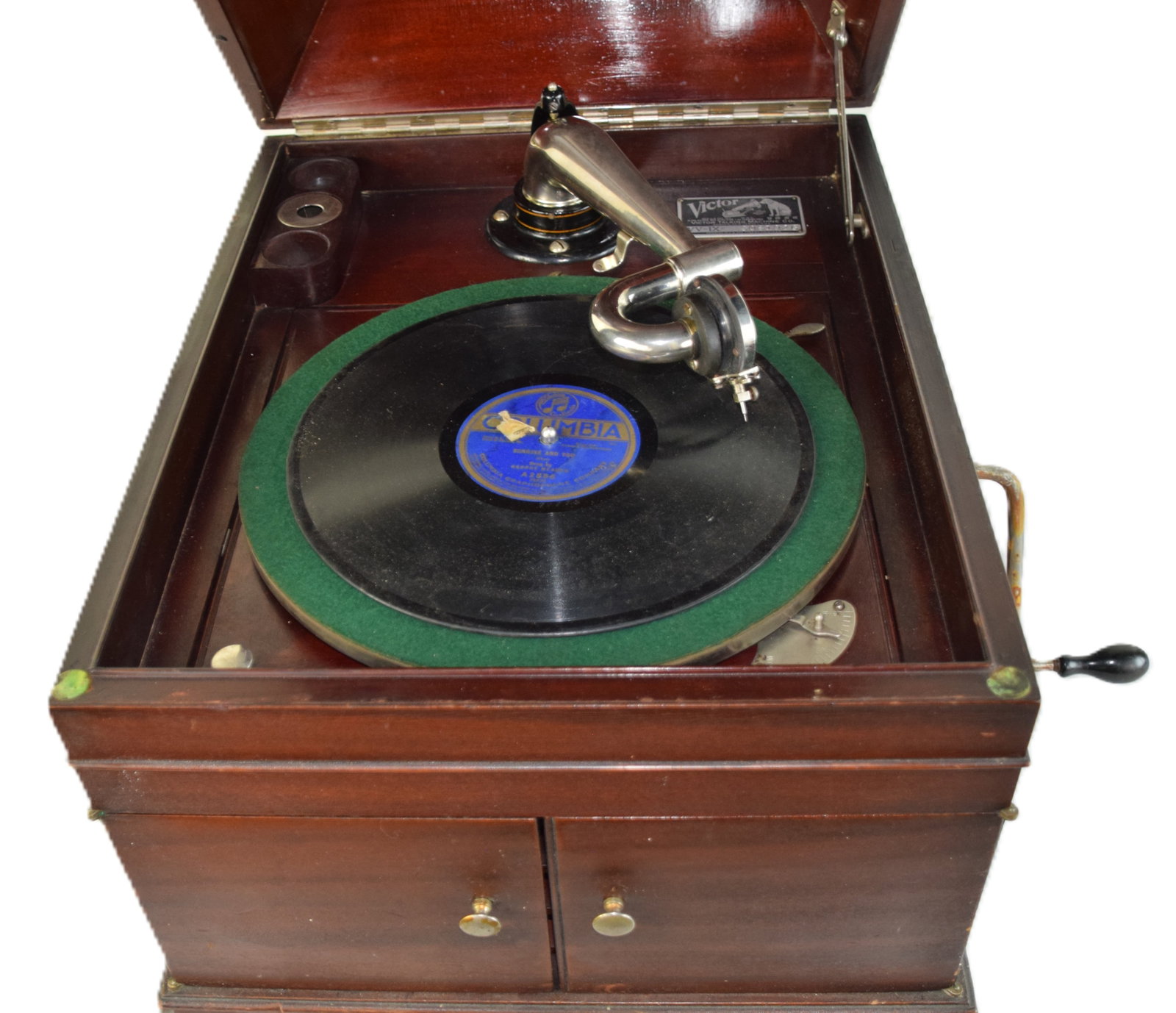 Victor Victrola VV-XI Talking Machine - 2