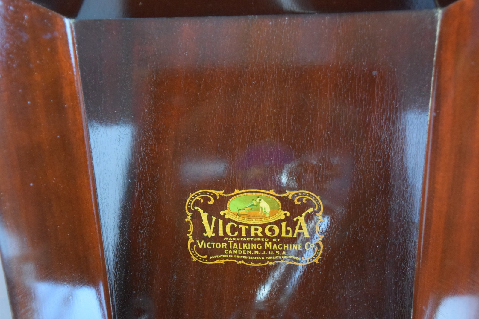 Victor Victrola VV-XI Talking Machine - 3