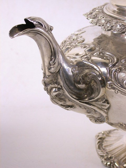 WILLIAM IV SCOTTISH SILVER TEASET, EDINBURGH 1834 - 7