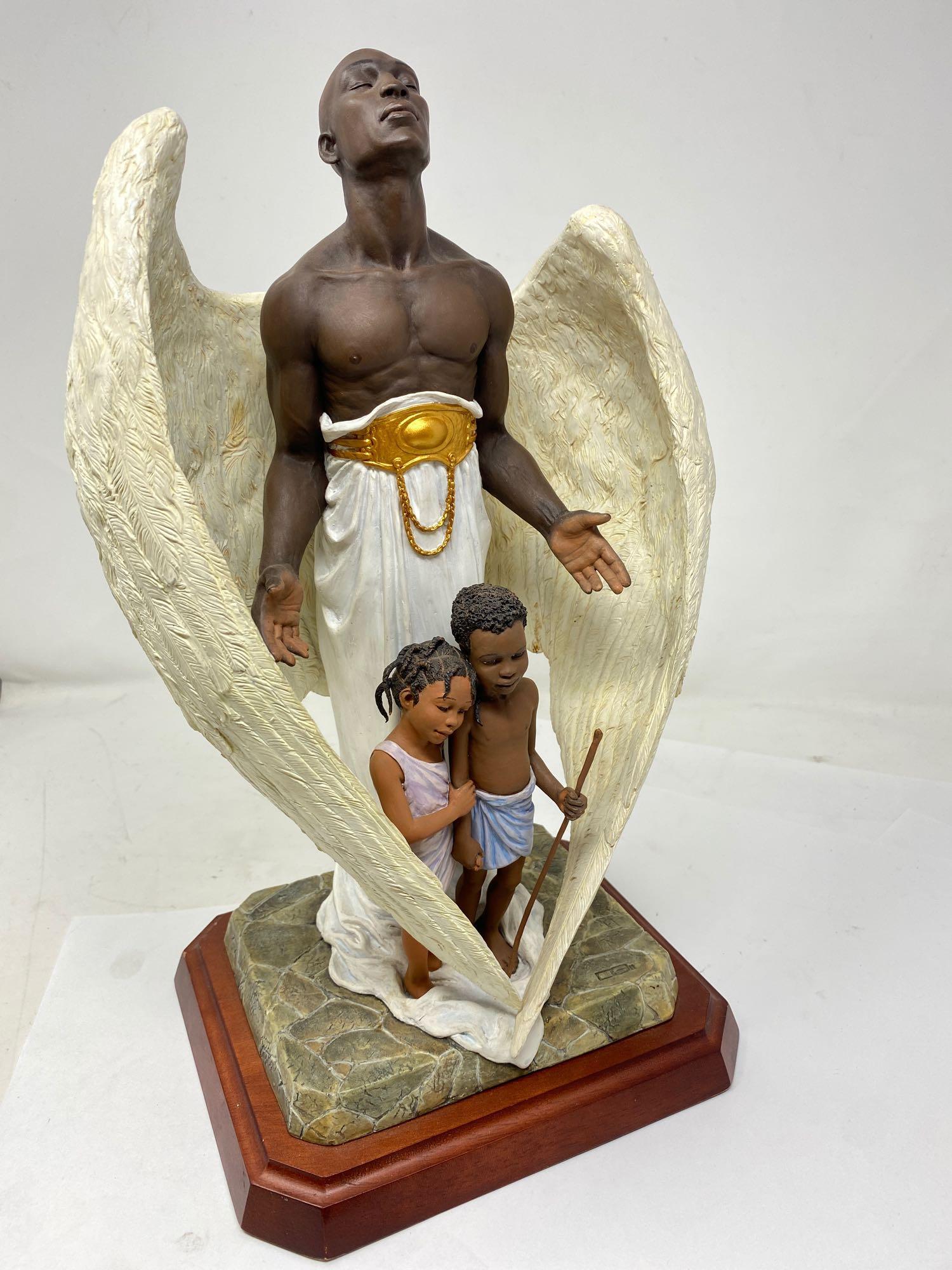 Thomas Blackshears "The Guardian" No. 1200/2500: Thomas Blackshears Ebony Visions "The Guardian" Diorama Signed No. 1200/2500 37009 ARTIST: Thomas Blackshsears is a story teller with his art and is a member of the Illustrators Hall of Fame.