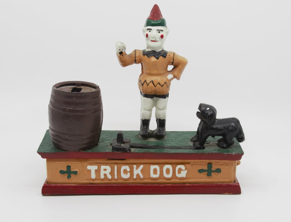 Mechanical cast iron bank "Trick Dog" (1 of 2)