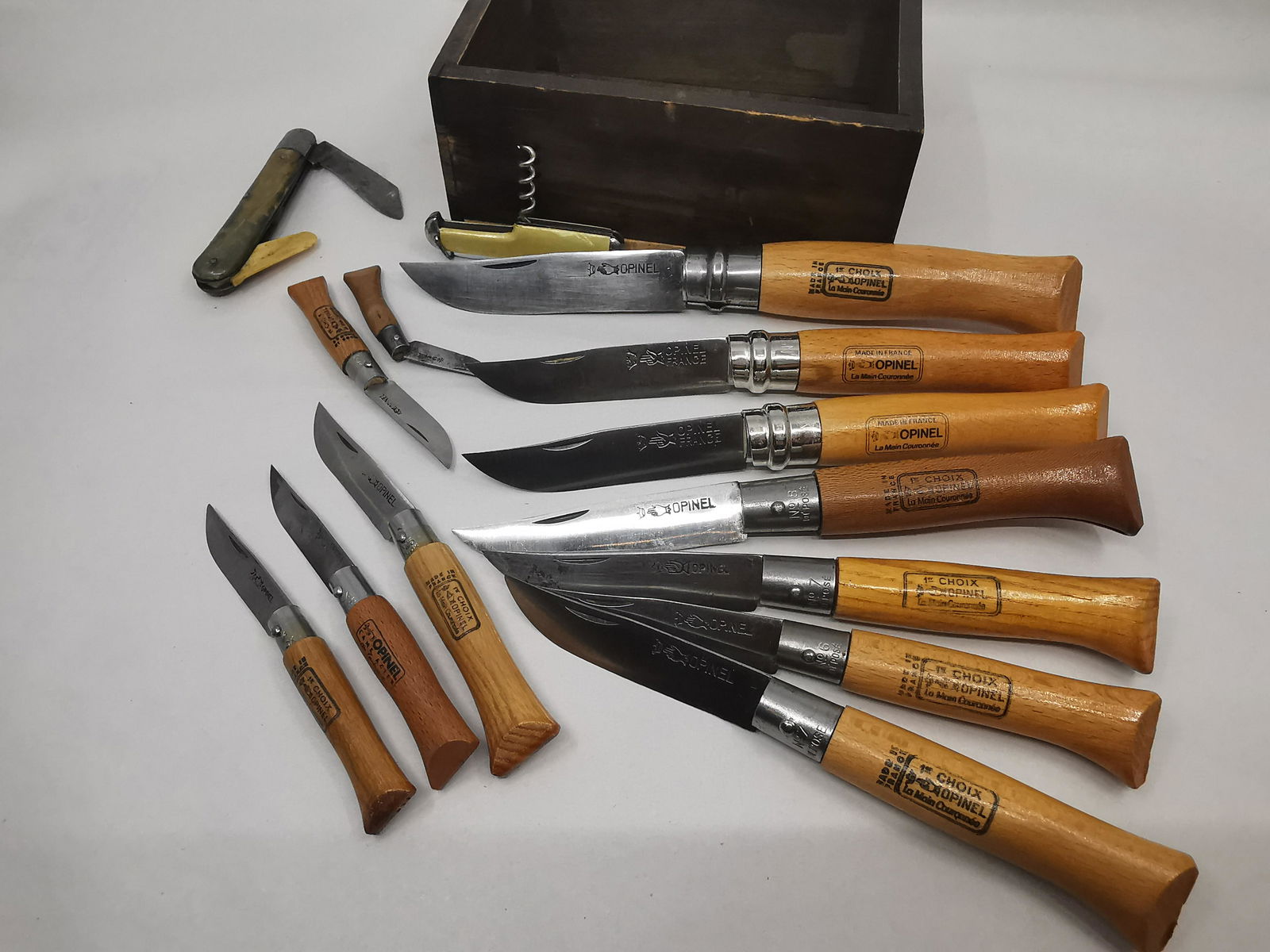 Opinel Knives, lot of 12 (1 of 6)