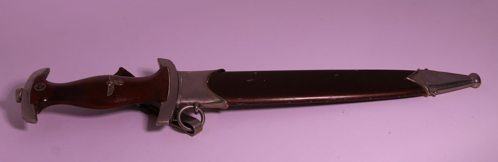 German WWII Early SA Dagger by Romuso: Title: German WWII Early SA Dagger by Romuso Description (FR): Poignard SA dâ€™avant-guerre par Romuso, avec fourreau anodise.