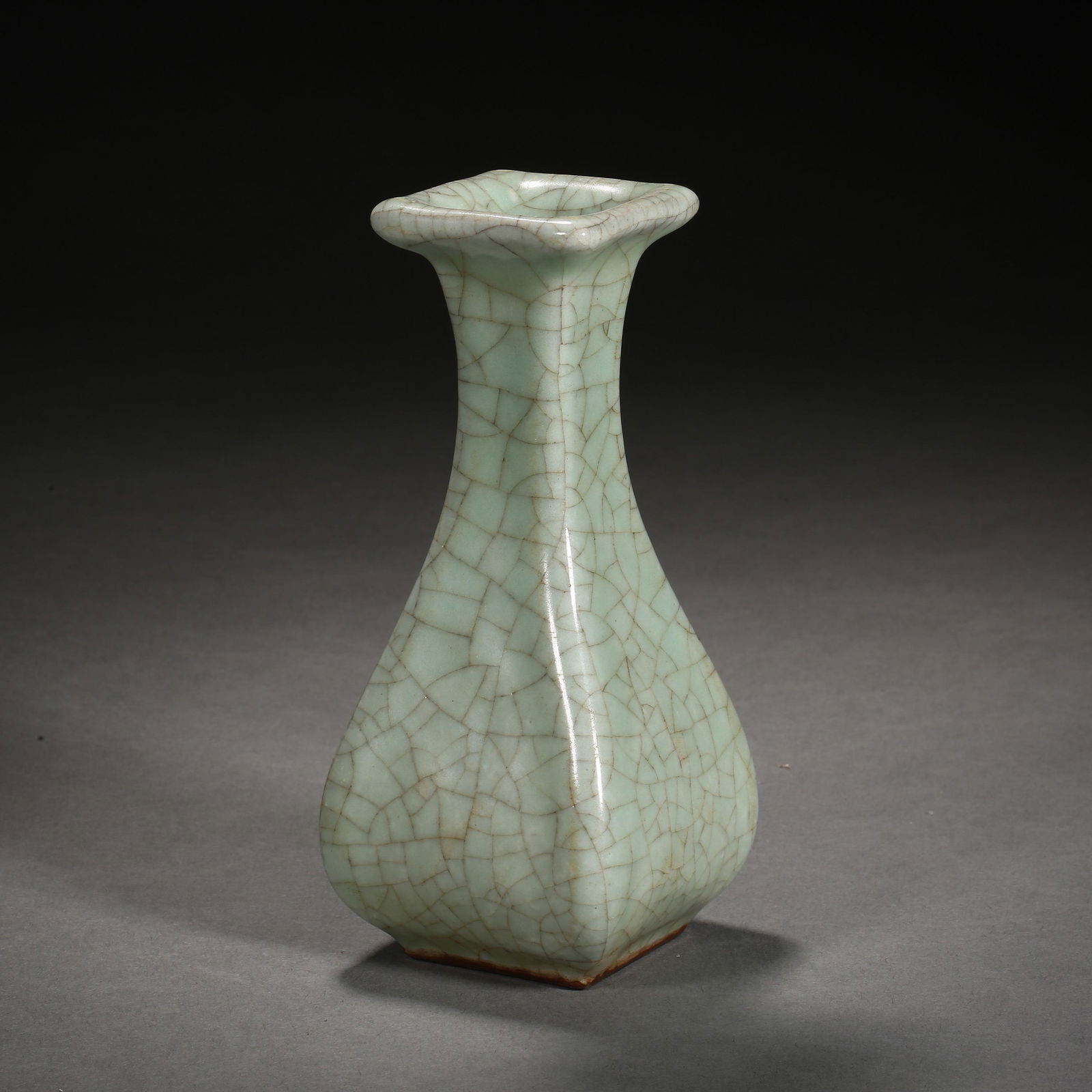 Song Dynasty of China, Official Kiln Square Net Bottle (1 of 8)