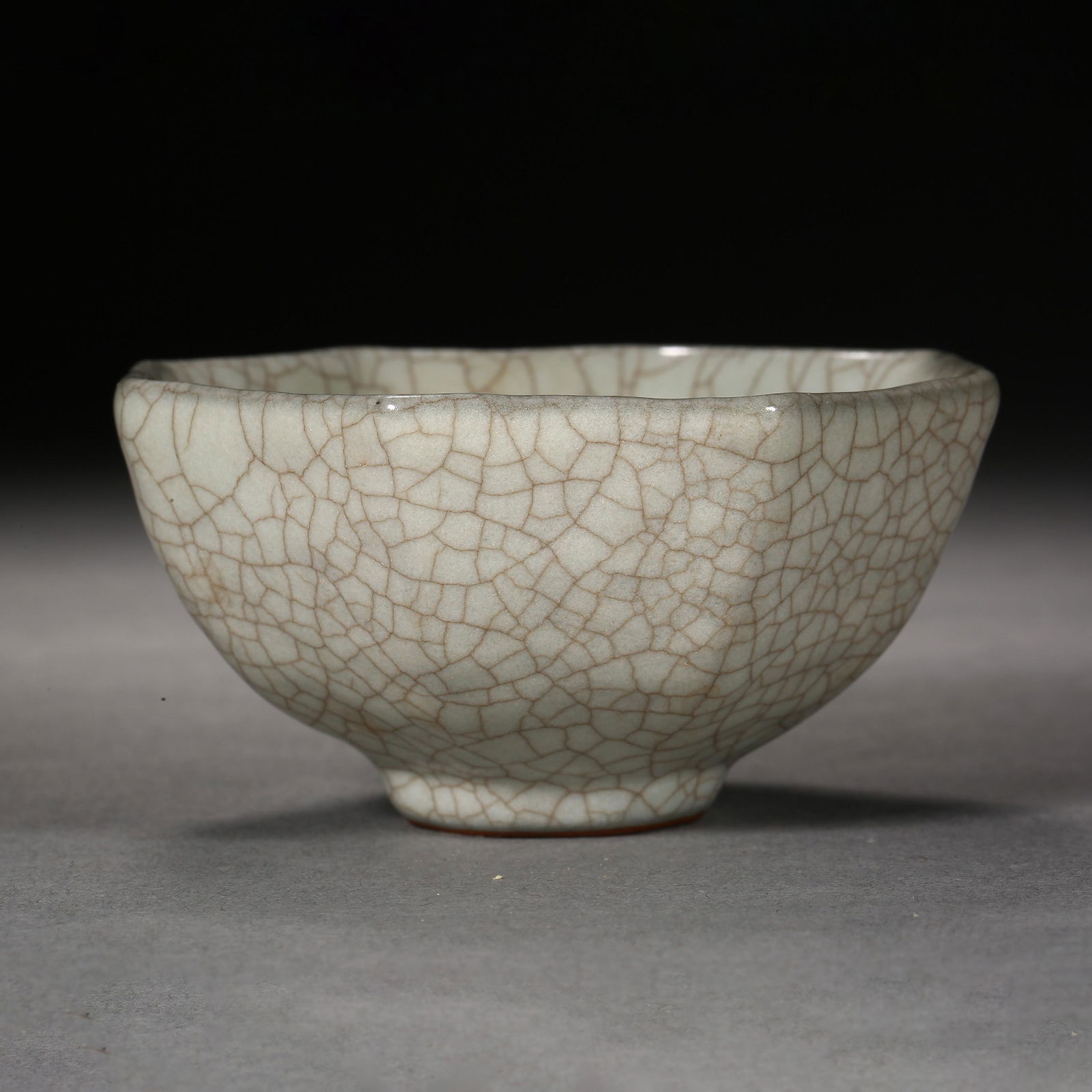 Song Dynasty of China, Ge Kiln Cup (1 of 8)