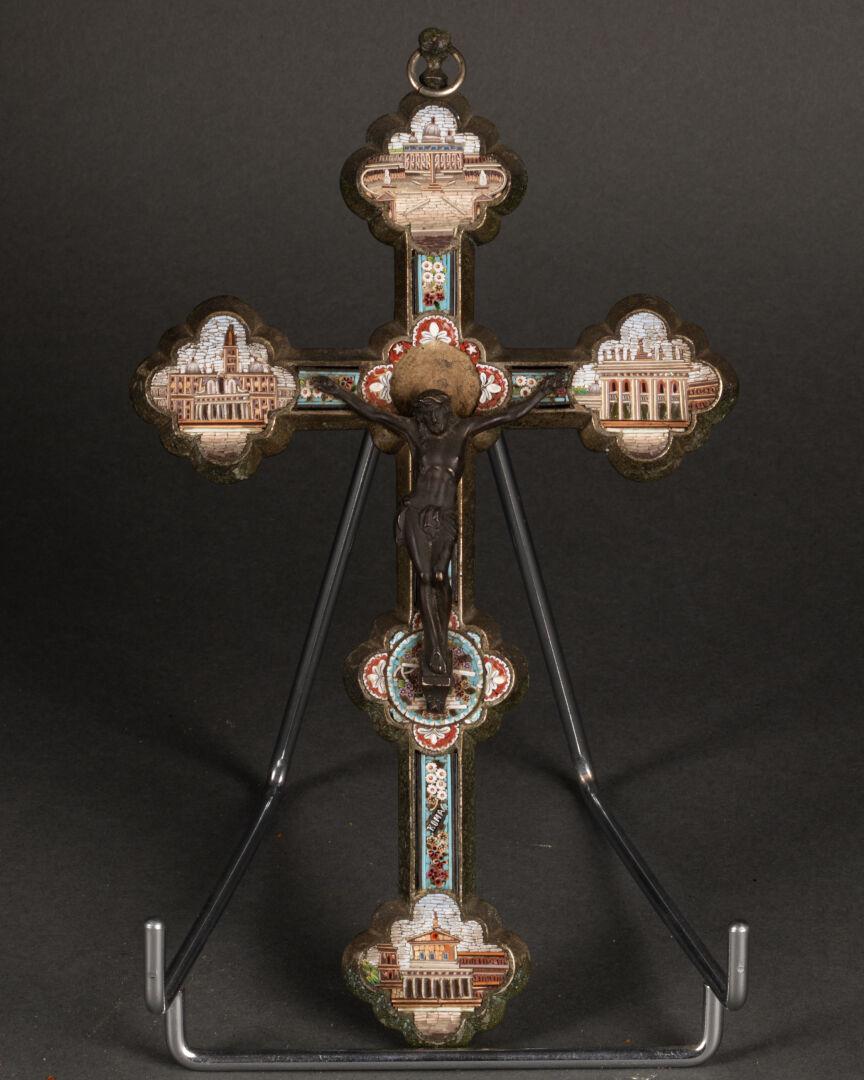 CRUCIFIX (1 of 1)