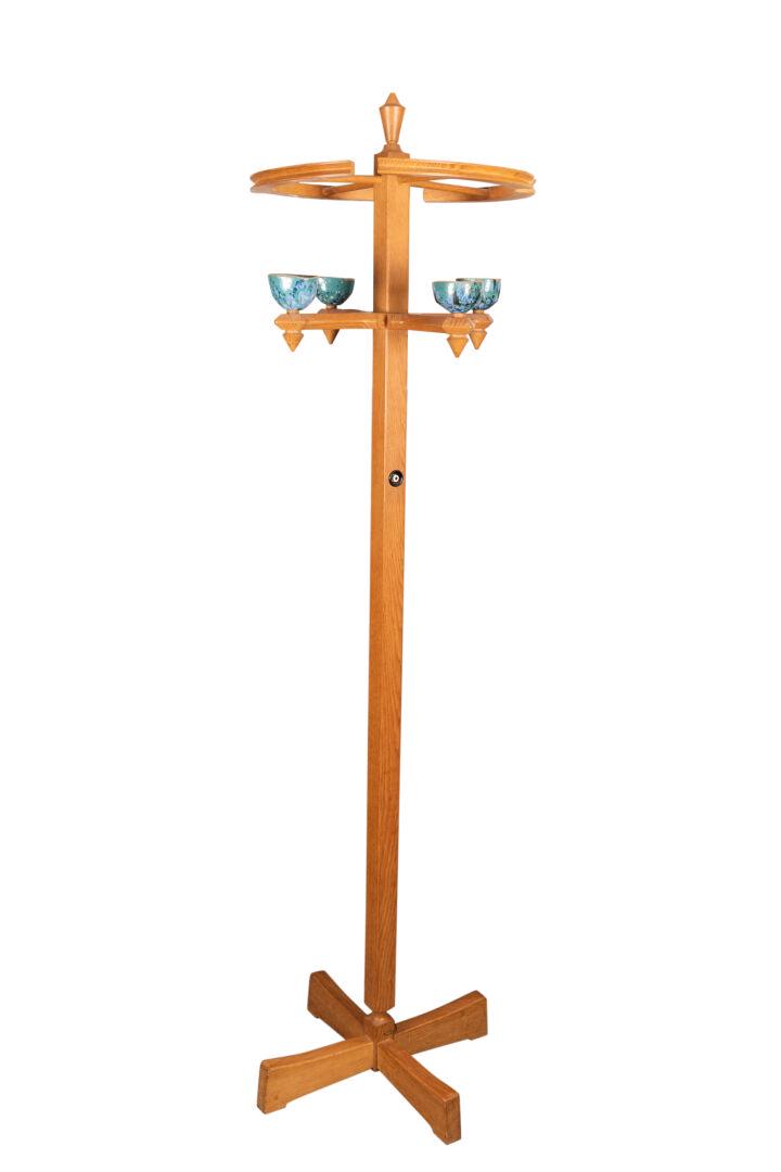 Robert GUILLERME (1913-1990) & Jacques CHAMBRON (1914-2001) - Édition Votre Maison: LAMPADAIREChêne blond 182 x 48 cm