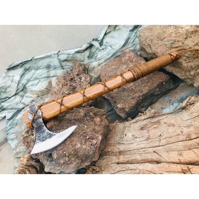 Spike steel viking axe tomahawk camping wood handmade (1 of 4)