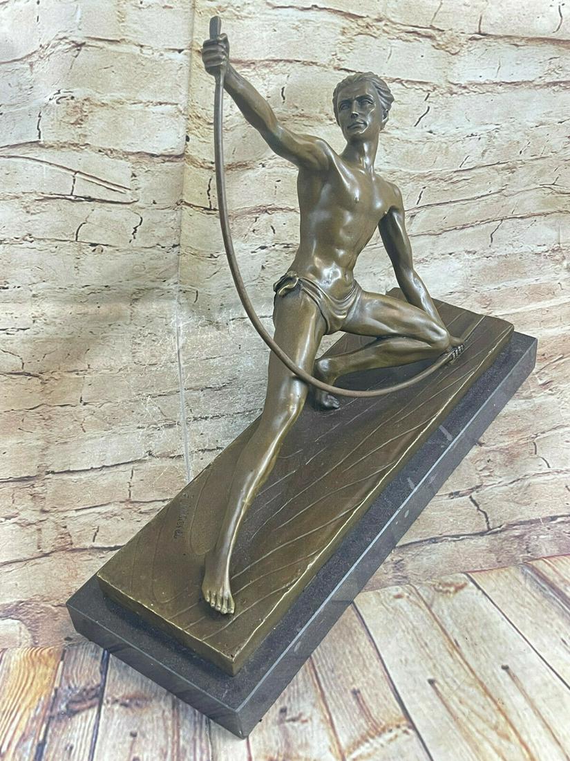 Vintage statue figurine Archer Olympic games art bronze: This sculpture is in perfect condition. Archer shows off his strength, flexibility and balance. He crouches low on the tips of his toes. The fine detailing workmanship shows off his carefully construc
