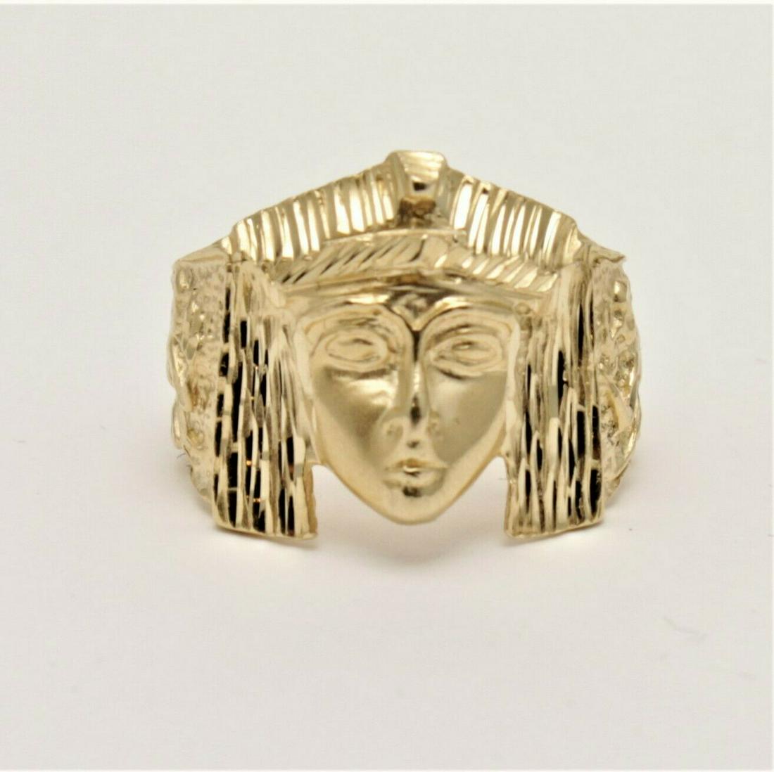 King Tut ring size 8.5 vintage circle 14K gold jewelry: This is vintage 14k yellow (marked) king tut ring. Condition is excellent, normal wear for age. Ring size: 8.5. Weight: 0.2 oz. See photos for more details.