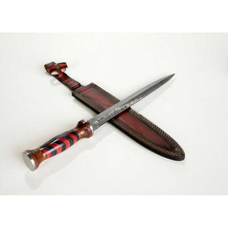 Exclusive pattern damascus steel dagger sword wood: Damascus dagger "Run". Damascus steel, or damask, is the forged steel of sword blades that were made in the middle East. The sword made of Damascus steel is characterized by characteristic patterns in