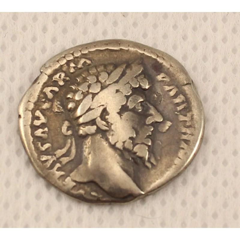 Coin denarius of ancient Rome silver (1 of 4)