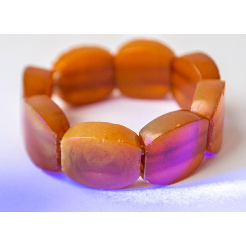 15 g. Vintage 100% natural Baltic amber bracelet cognac color: Weight: 15 gram (0.52 oz) Beads size: 19x19 mm. Length: 15 mm Stone: 100% natural Baltic amber Treatment: no Condition: as on the photo (please check condition, can be amber damage) Tested 100% natura