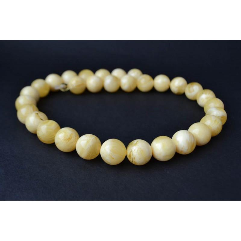 77g Vintage amber Bakelite graduated art deco necklace: Weight: 77 gram (2.71 oz) Beads size: 16 mm Length: 500 mm Condition: as on the photo (good) Will be shipped from outside of the US. Ref: 83077016050050