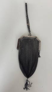 Art Nouveau Silver Opera Bag Handbag Evening Bag: Art Nouveau Silver Opera Bag Handbag Evening Bag. Weights: 100 grams.