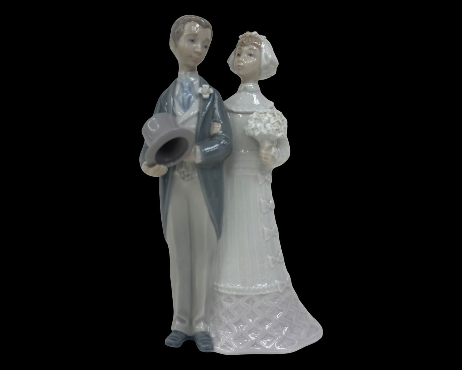 RETIRED LLADRO PORCELAIN SCULPTURE, "WEDDING LLADRO", (1 of 5)