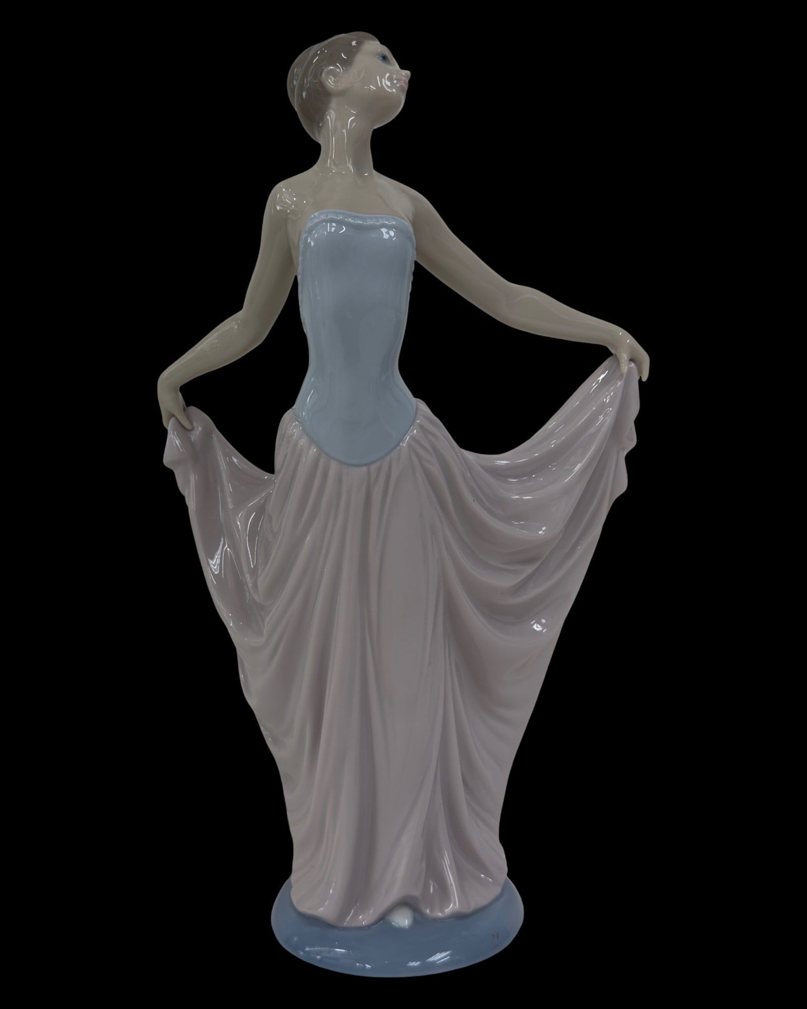 RETIRED LLADRO PORCELAIN FIGURINE "DANCER LLADRO", (1 of 4)