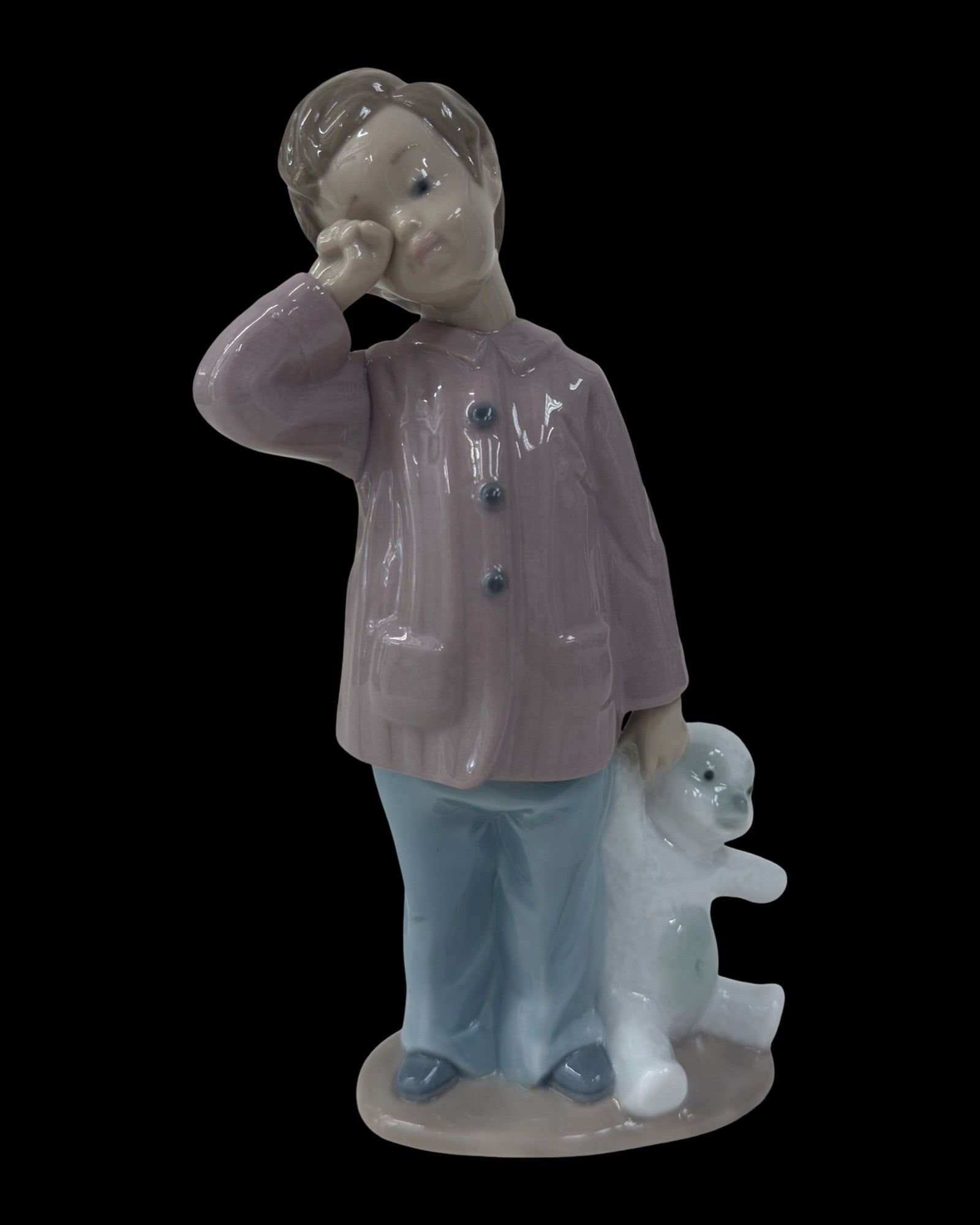 Lladro NAO “Sleepy Head” #1139 Figure: Lladro NAO “Sleepy Head”, Ref #1139, first issued in 1992; measures approximately 7” tall. Makers marks to bottom.