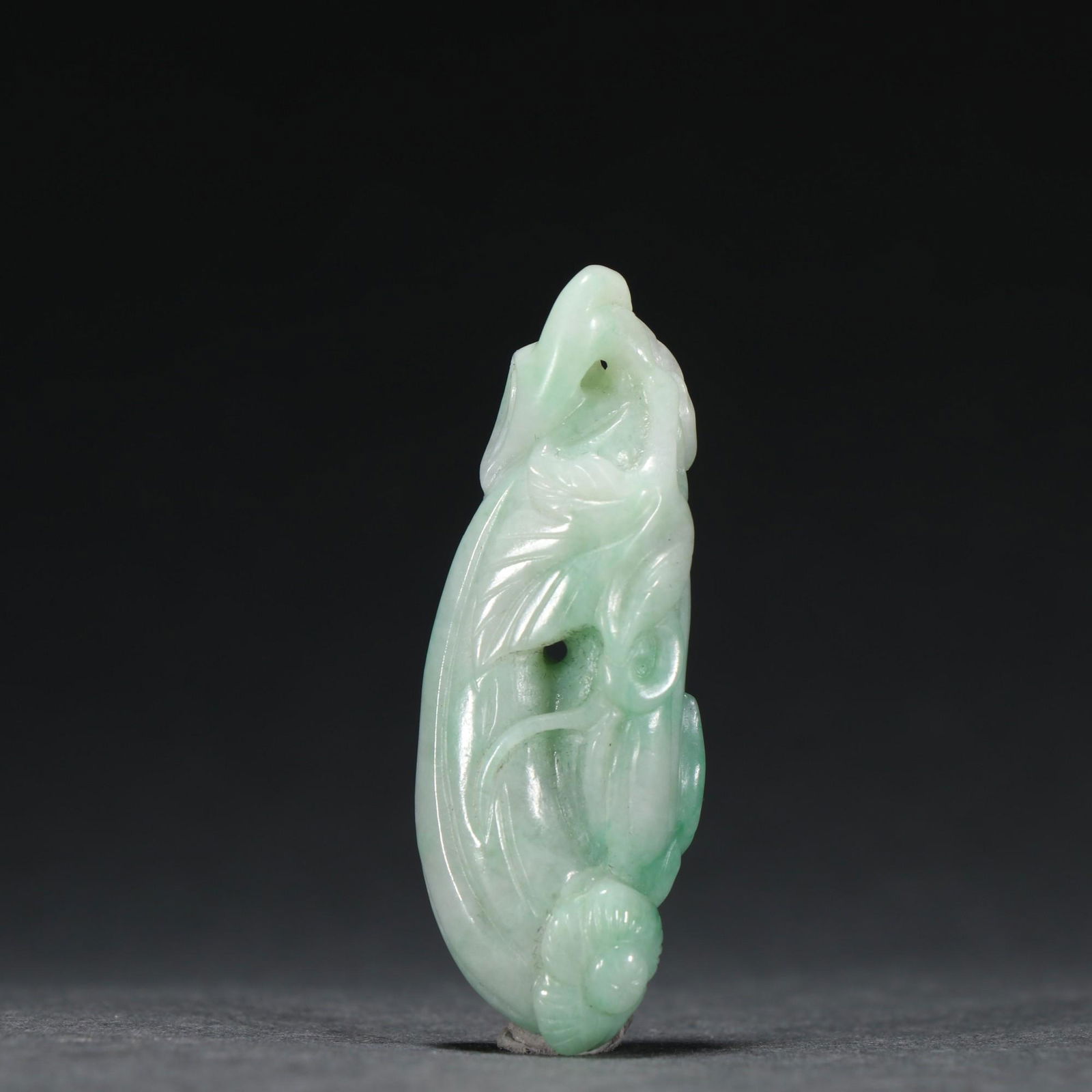 A Delicate Jadeite Pendant (1 of 9)