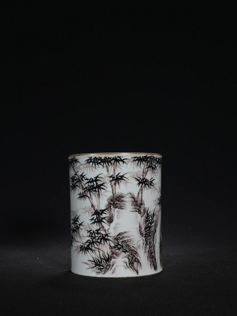 A Rare Ink Color ' Bamboo' Pen Holder (1 of 9)