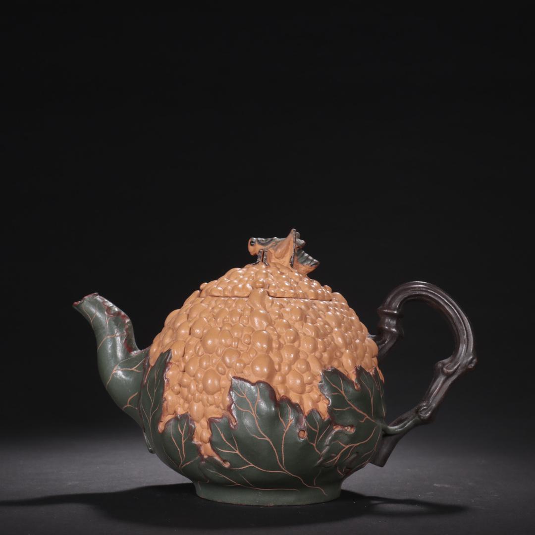 A Rare Zisha Teapot (1 of 9)