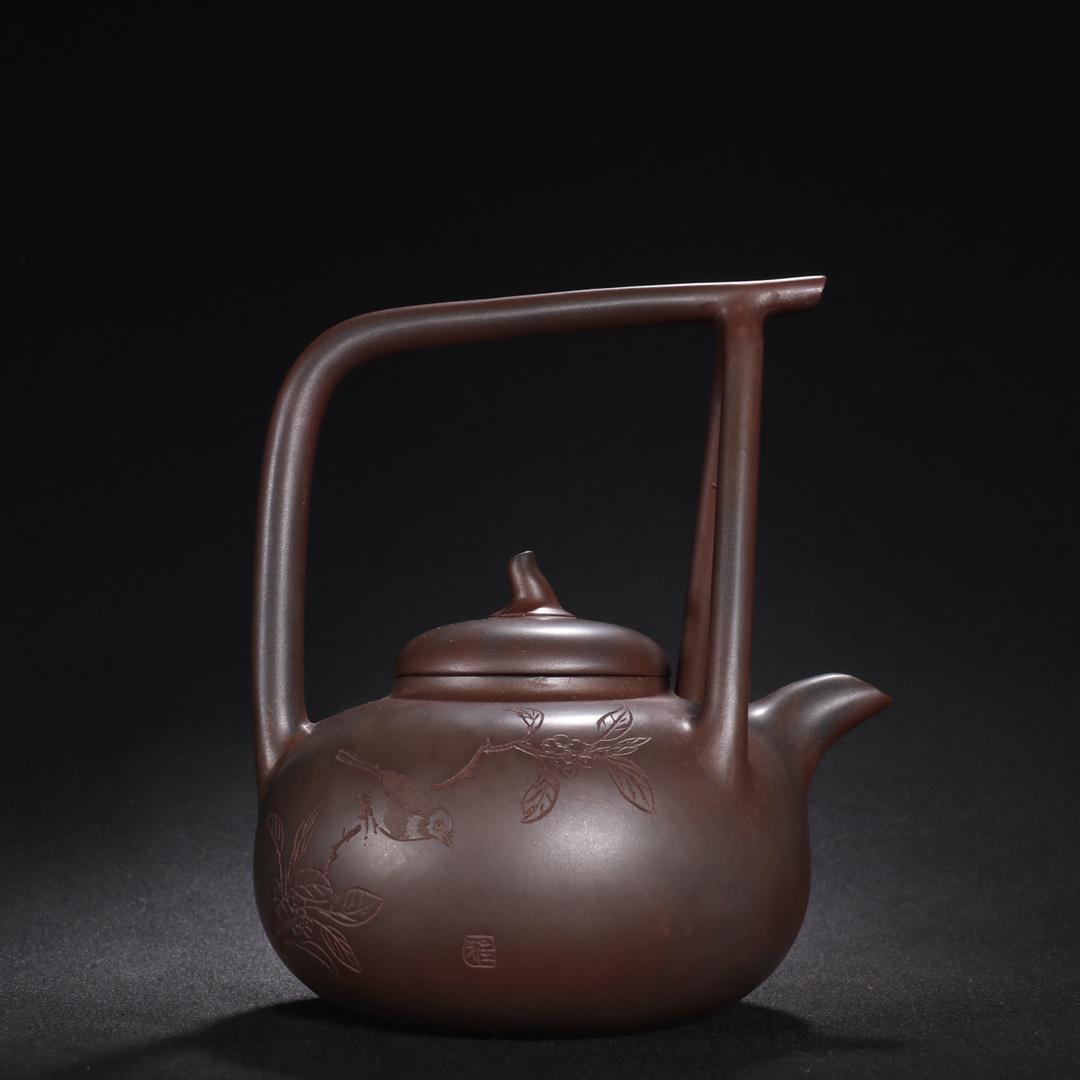 A Fine Zisha Teapot (1 of 9)
