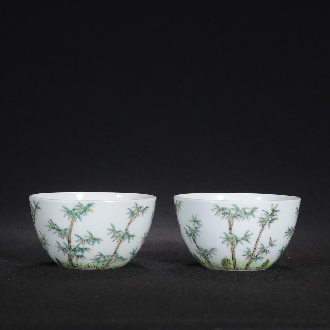 A Pair of Famille-rose 'Bamboo' Cups (1 of 9)