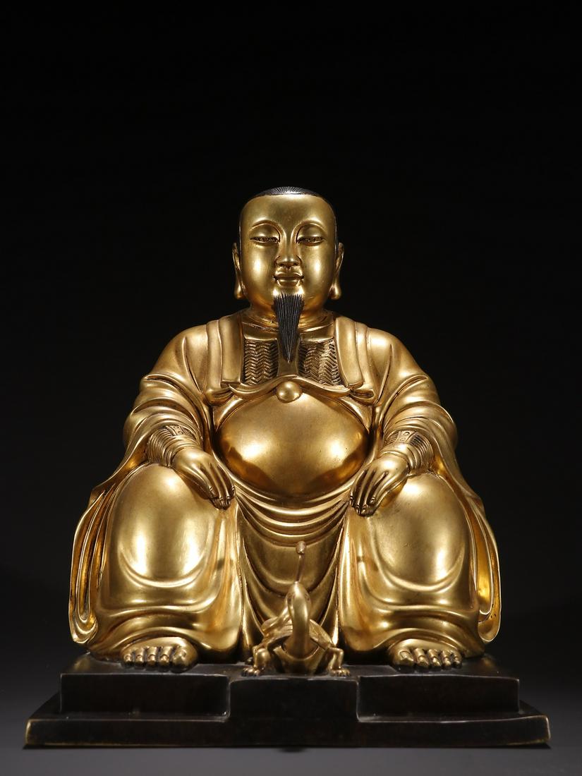 A Fine Gilt-bronze Figure of Buddha (1 of 9)