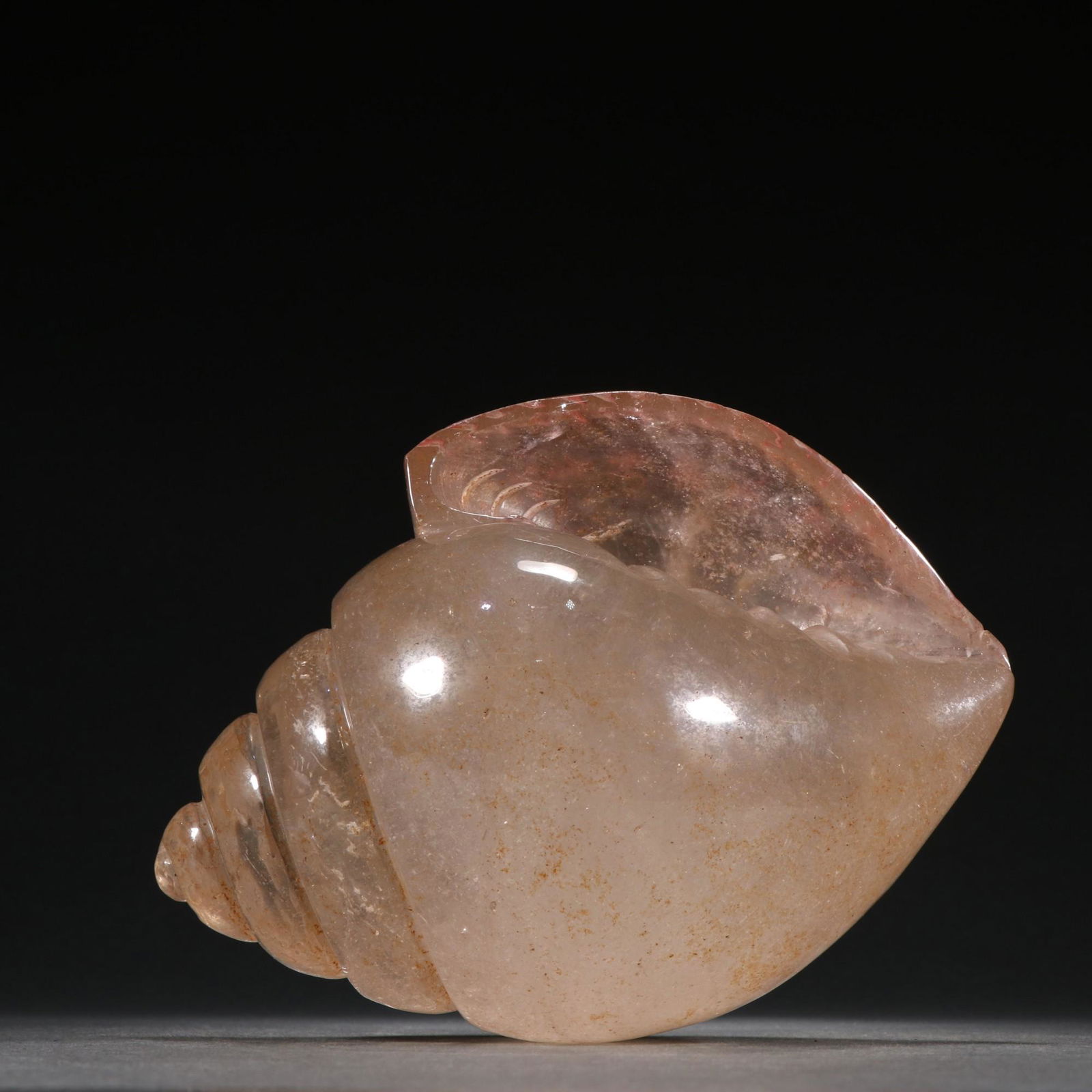 A Rare Crystal Carved Conch Ornament (1 of 9)