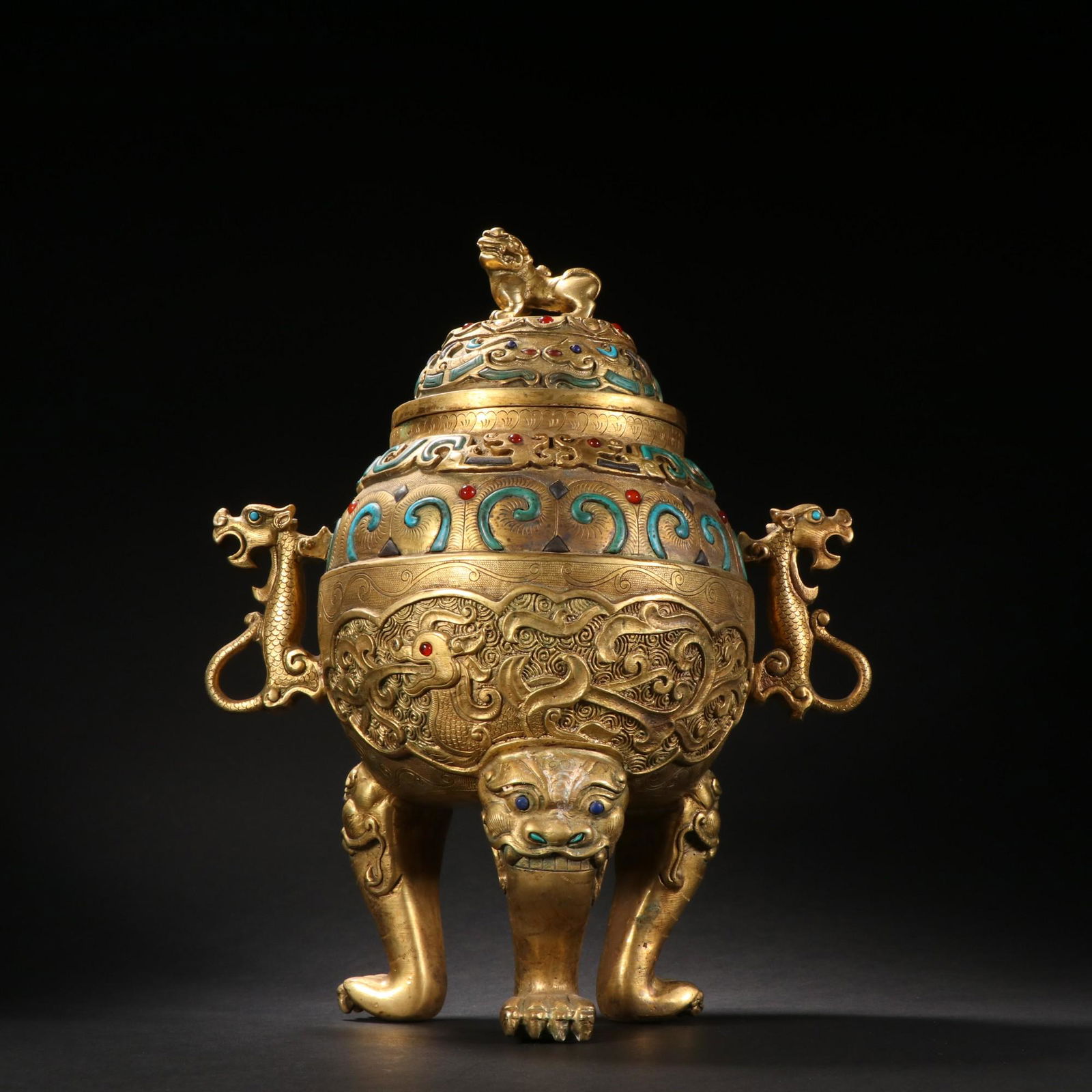 A Rare Gilt-bronze Beast Button Censer (1 of 9)