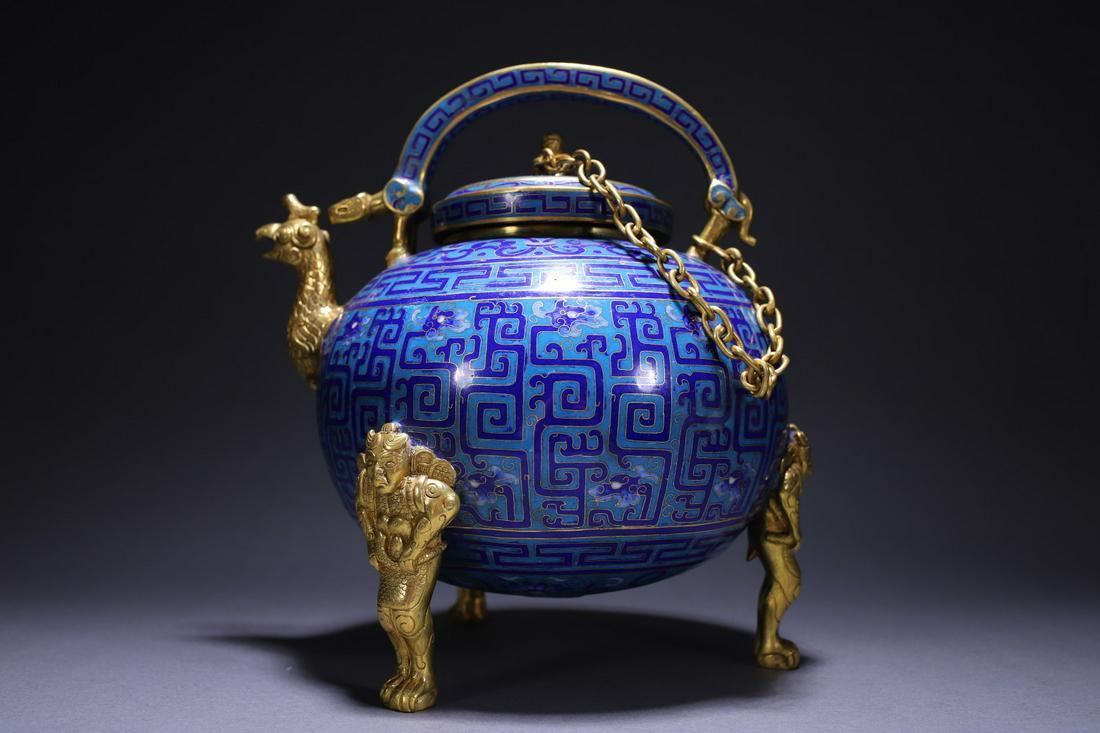 A Rare Gilt-bronze Cloisonne Pot (1 of 9)