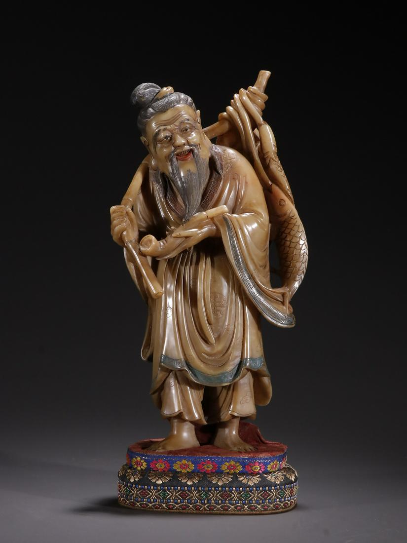 A Fine Shoushan Stone Carved Fisherman Ornament (1 of 9)