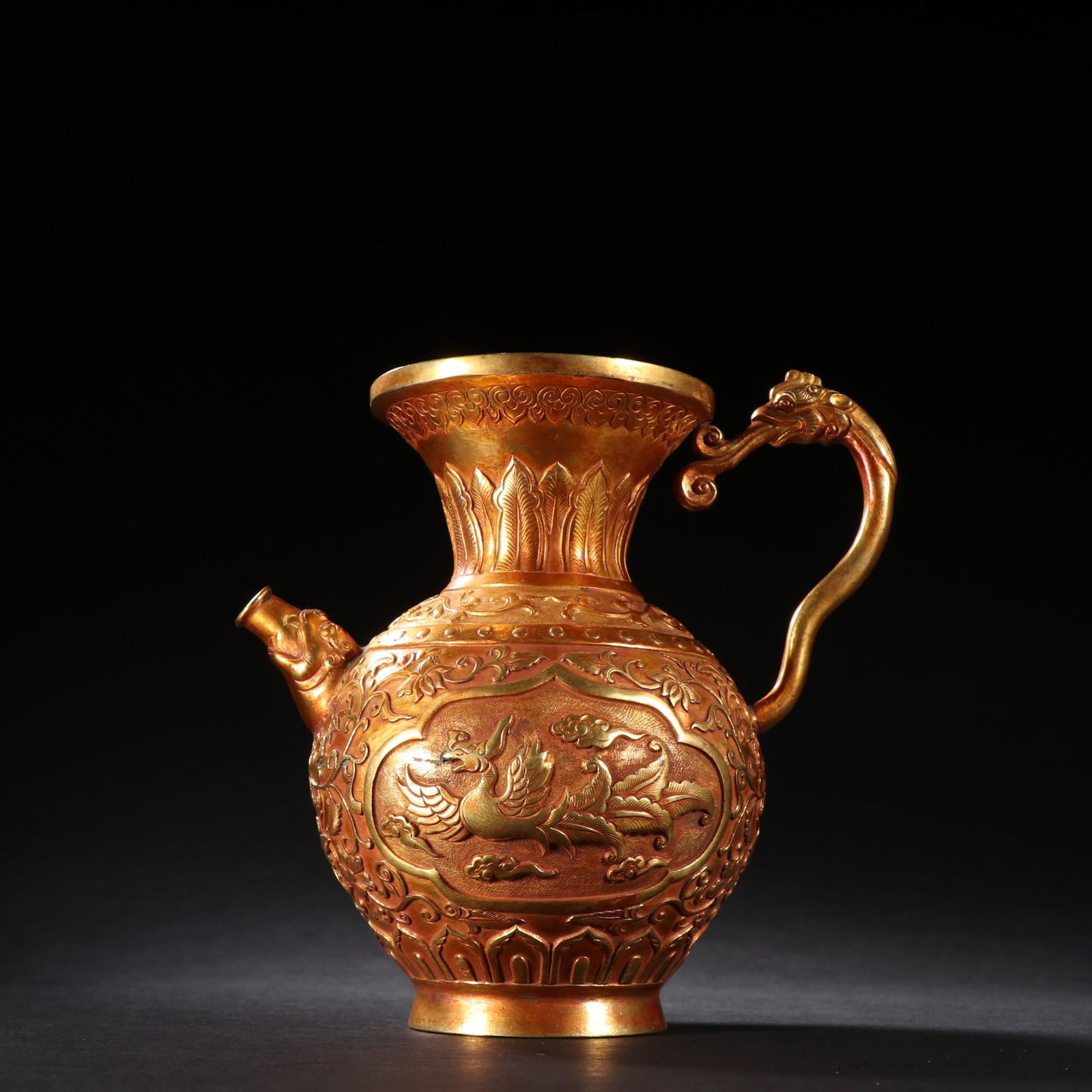 A Fine Gilt-bronze Dragon Flagon (1 of 9)