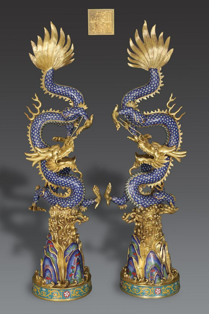 A Pair of Rare Gilt-bronze Cloisonne Dragon Ornaments (1 of 9)