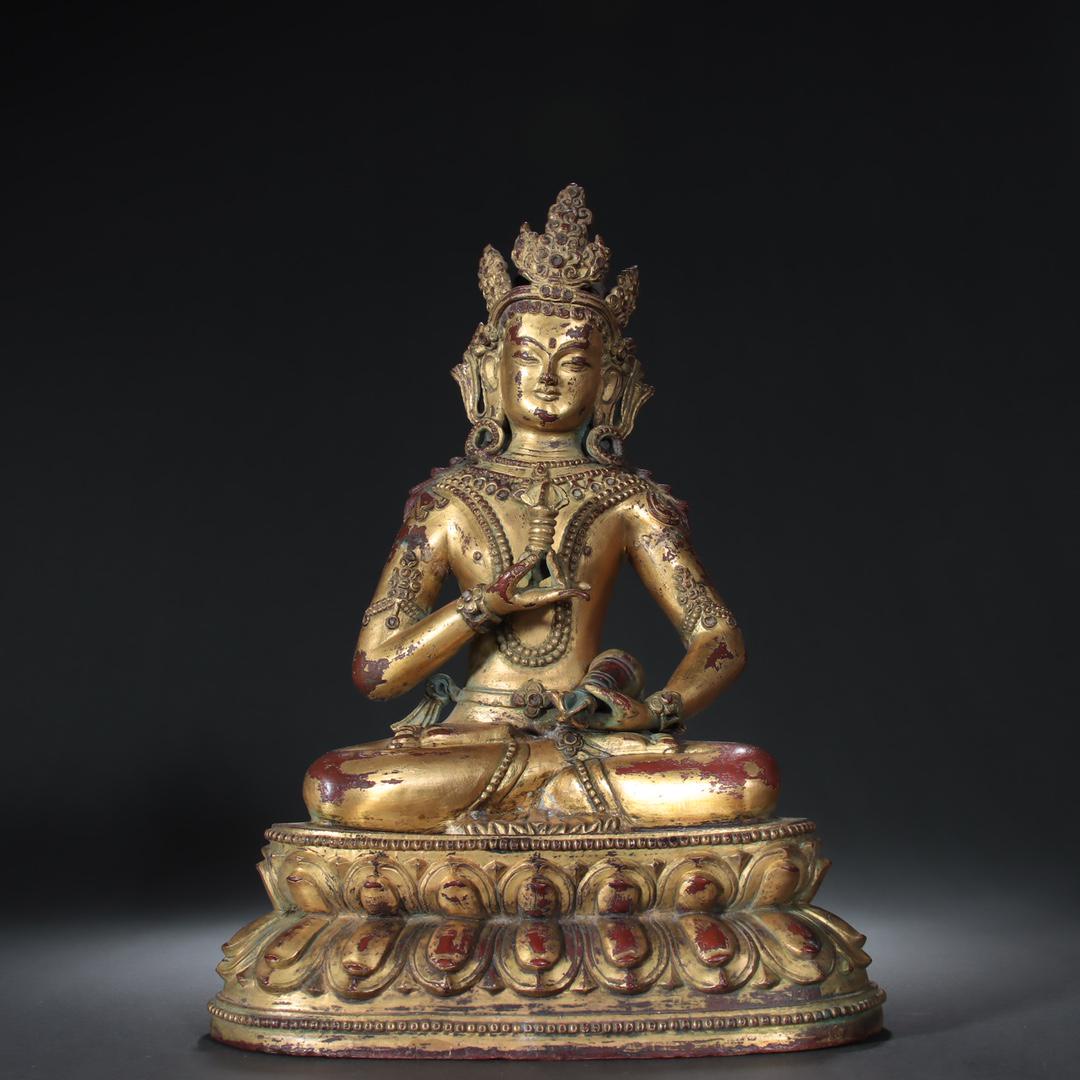 A Fine Gilt-bronze Figure of Buddha (1 of 9)