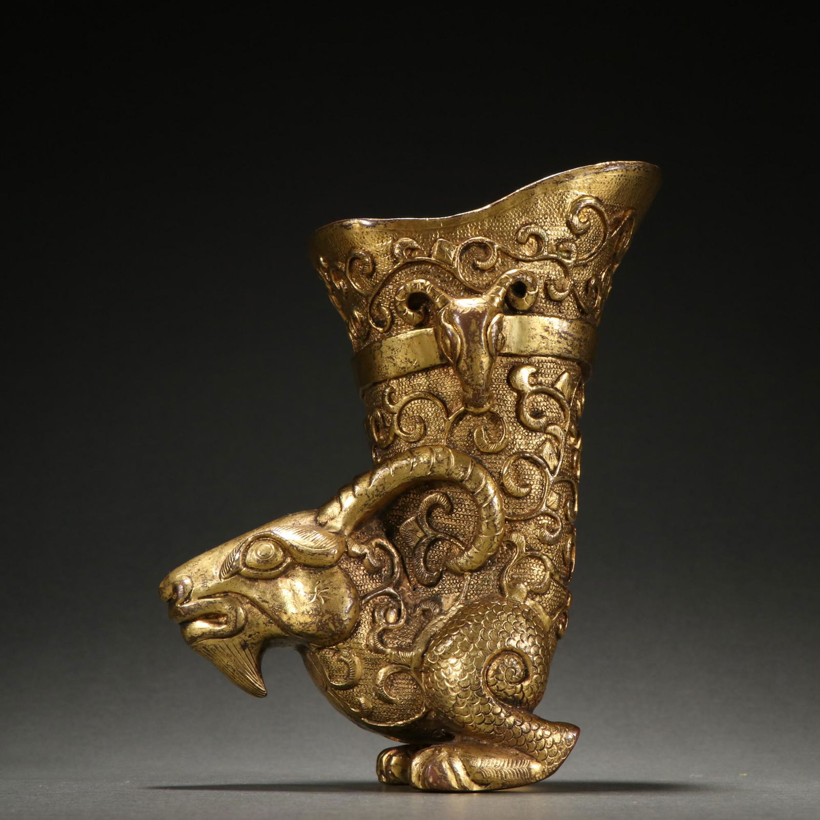A Fine Gilt-bronze Sheep's Head Cup (1 of 9)