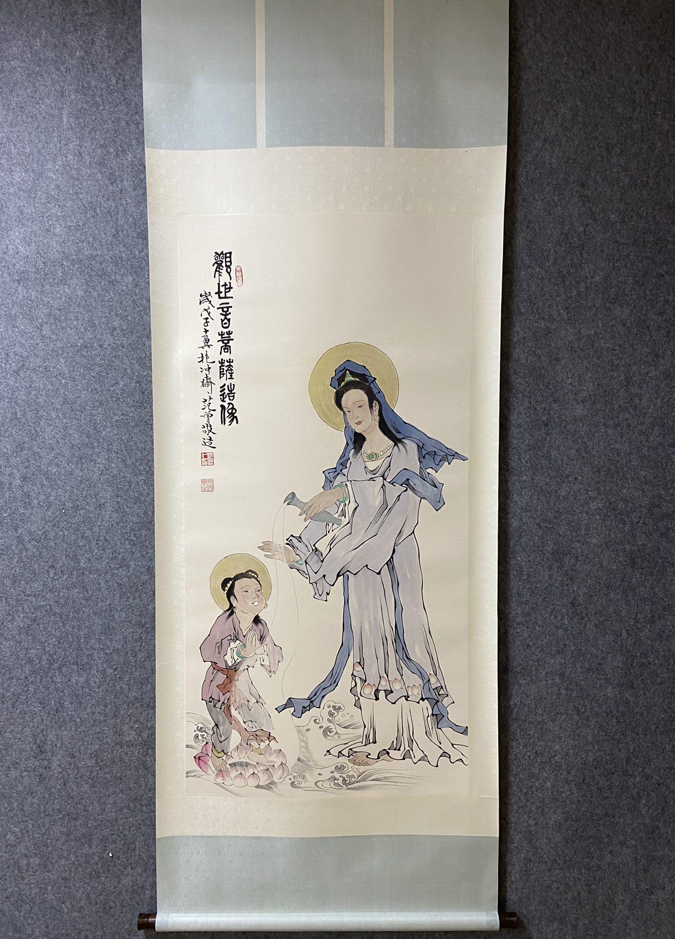 A Statue of Guanyin Bodhisattva by Fan Zeng (1 of 9)